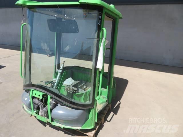 Volvo L30B / L35B 캐빈 및 인테리어