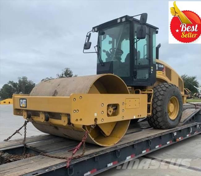 CAT CS 56 B 싱글 드럼 롤러