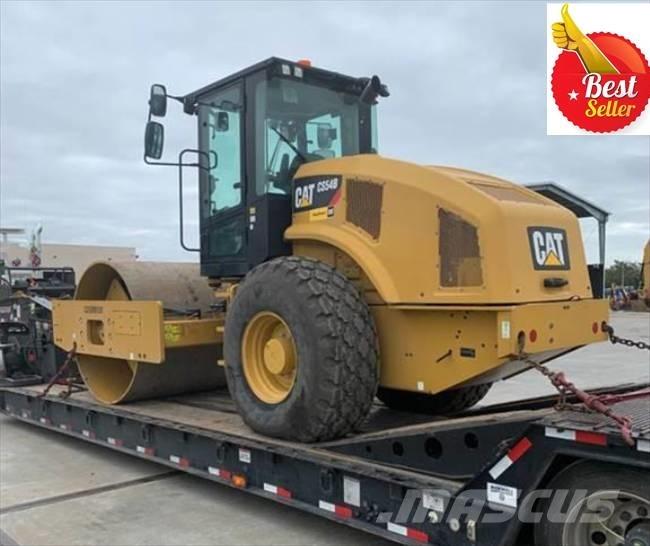 CAT CS 56 B 싱글 드럼 롤러