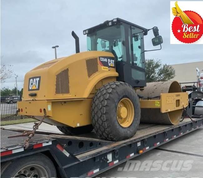 CAT CS 56 B 싱글 드럼 롤러