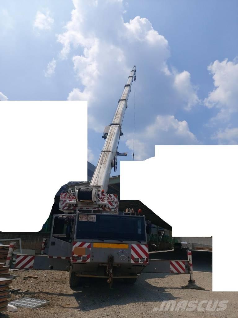 Demag AC 205 A/T 크레인