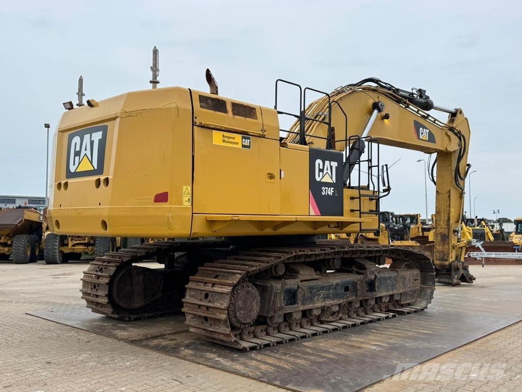 CAT 374FL 특수 굴삭기