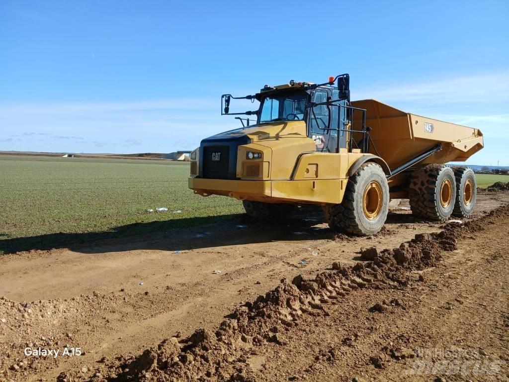 CAT 745 연결식 홀러