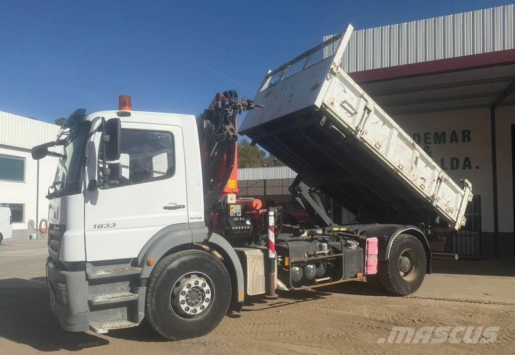 Mercedes-Benz 1833 덤프 트럭