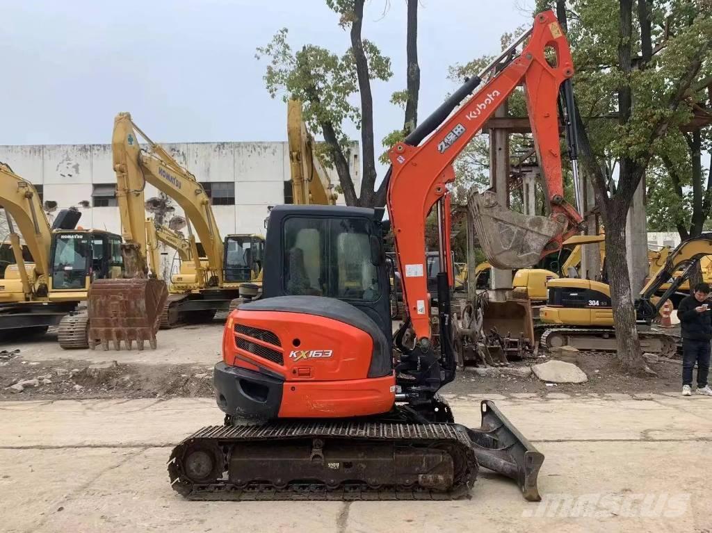 Kubota KX163-5 소형 굴삭기 7톤 미만