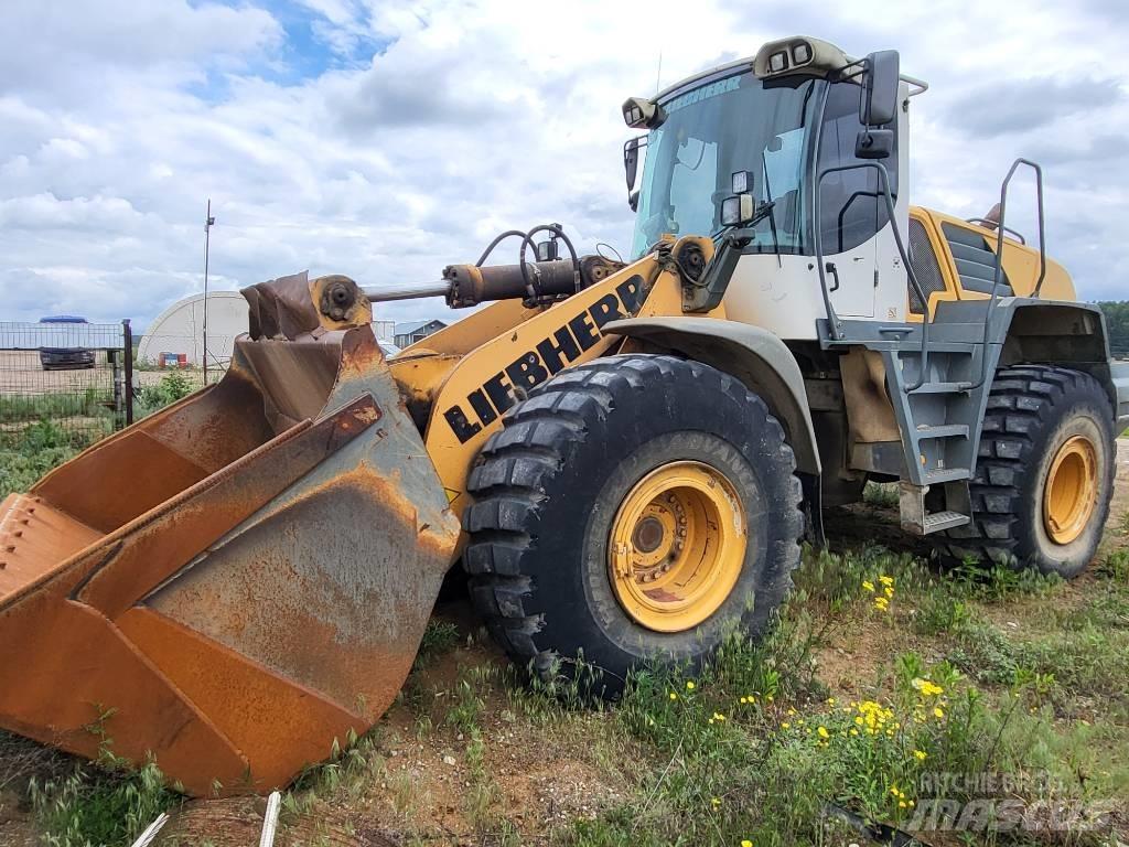 Liebherr L 566  휠로우더