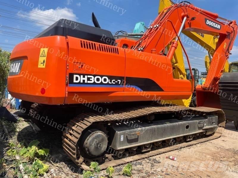 Doosan DH 300 LC-7 대형 굴삭기 29톤 이상