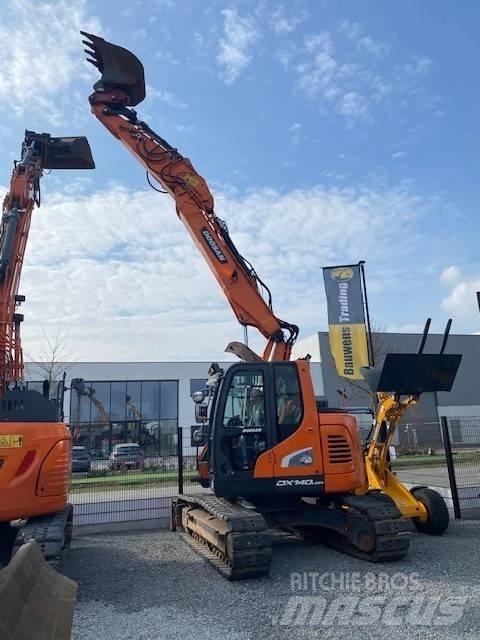 Doosan DX140LCR-5 대형 굴삭기 29톤 이상