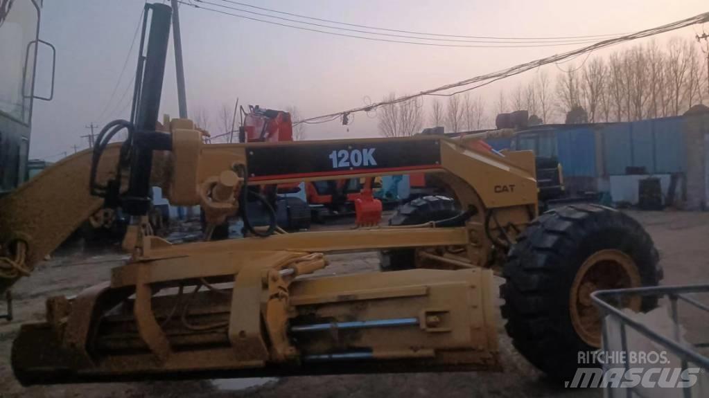 CAT 120 K 그레이더