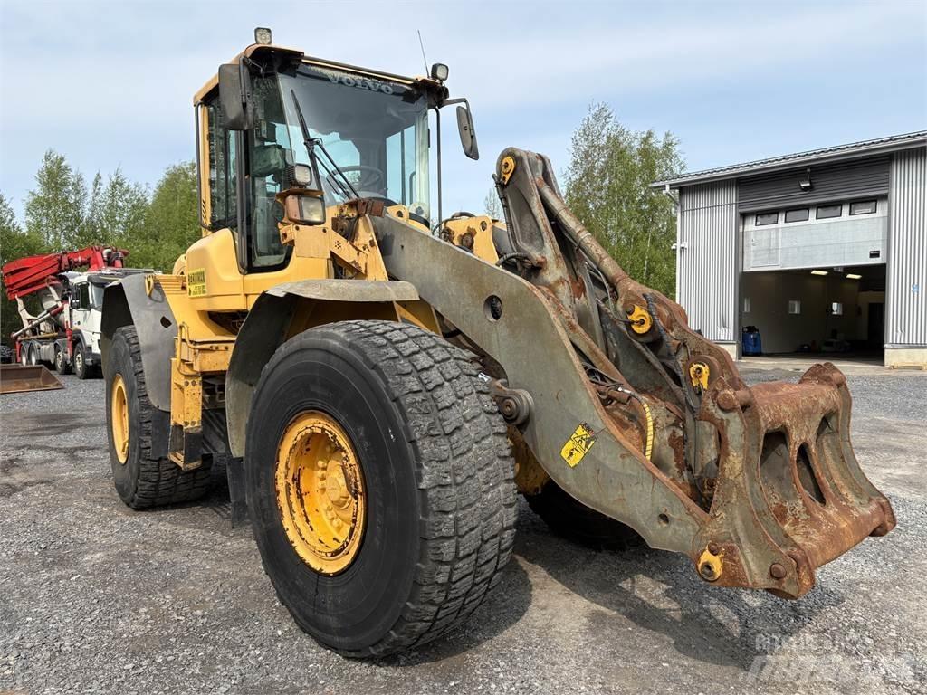 Volvo L120F  휠로우더