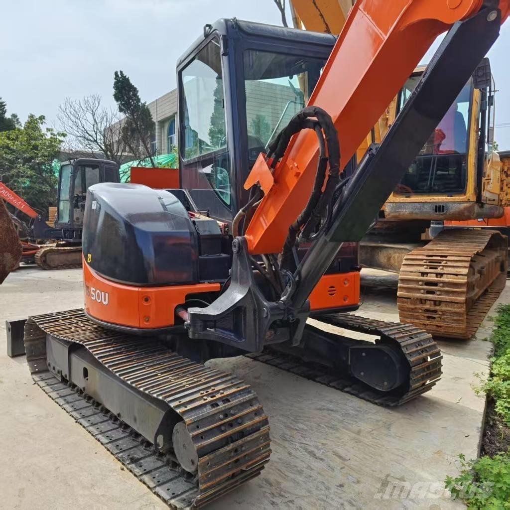 Hitachi ZX 50 U 소형 굴삭기 7톤 미만