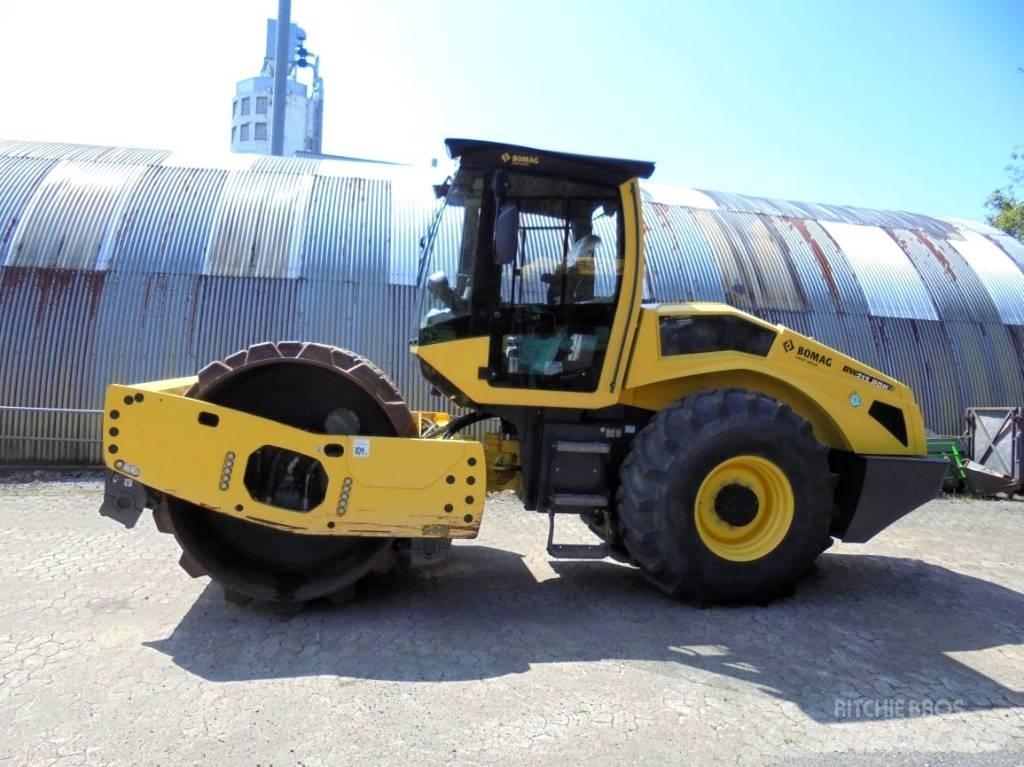 Bomag BW 213 PDH-5 싱글 드럼 롤러