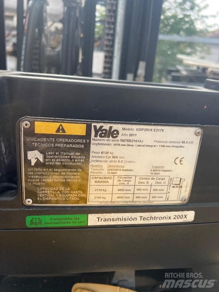 Yale 2500D 디젤 지게차
