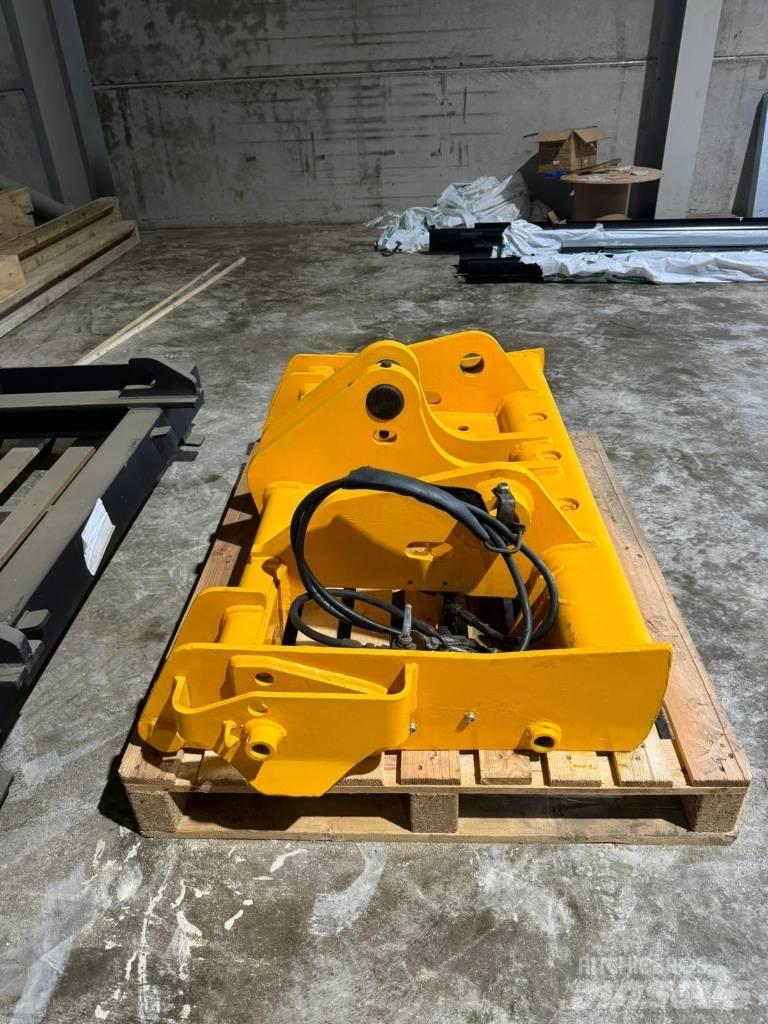JCB Q FIT HEADSTOCK 기타 적재/굴착 및 부속품