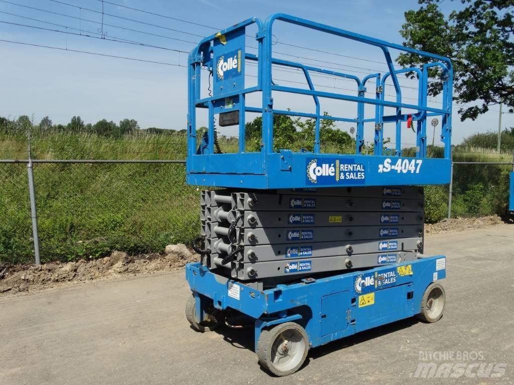 Genie GS 4047 가위형 리프트