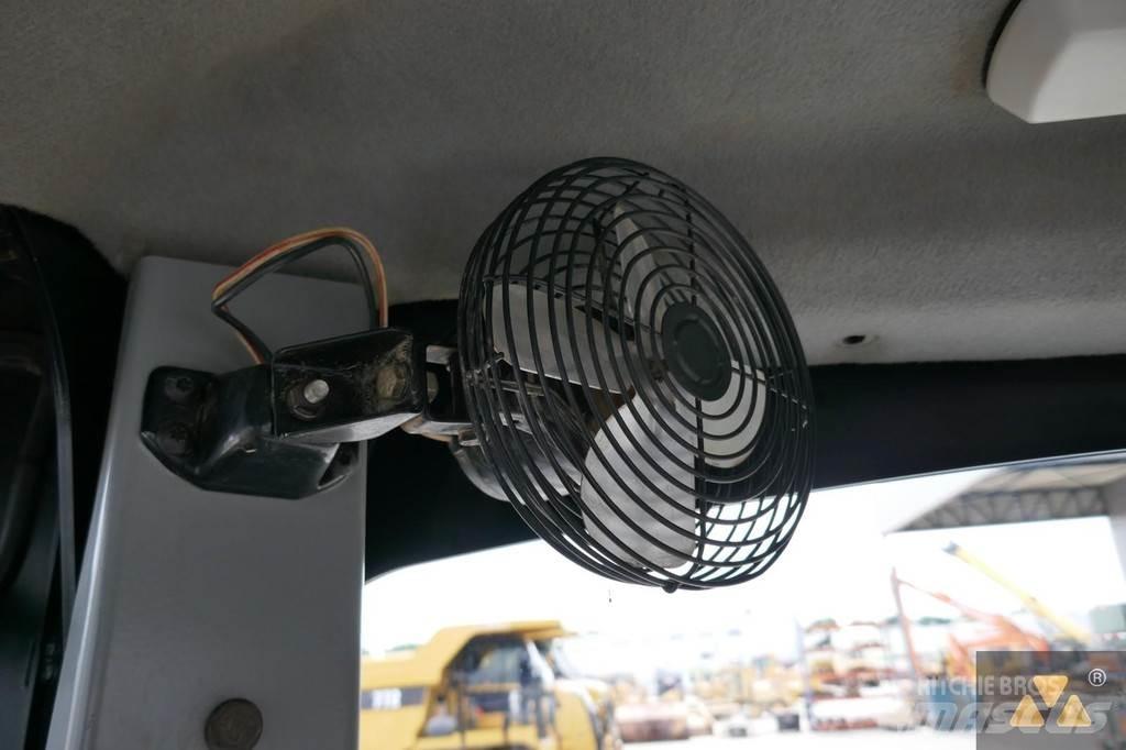 CAT 160M3 그레이더