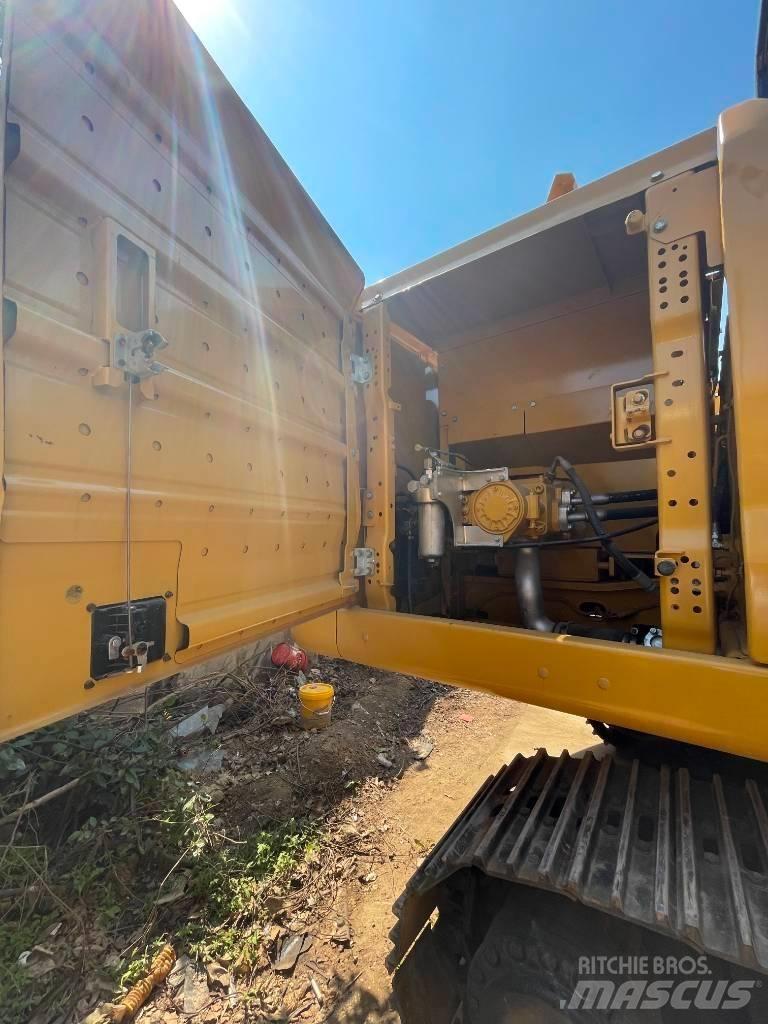 CAT 330 GC 대형 굴삭기 29톤 이상