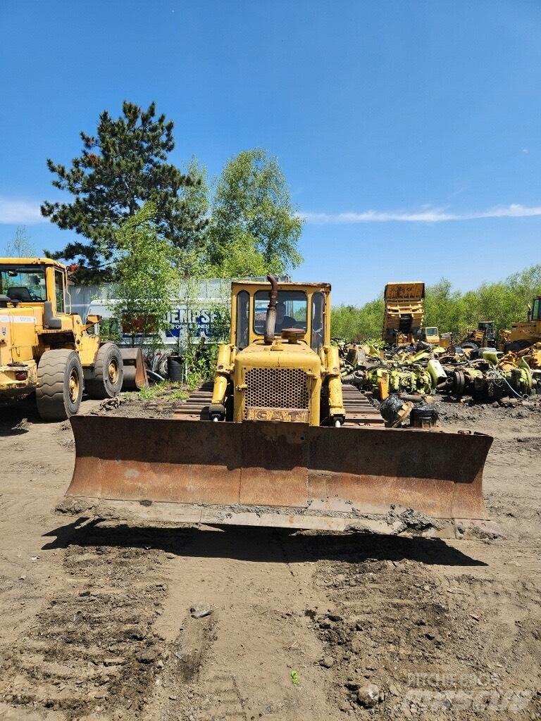CAT D 6 크롤러 도저