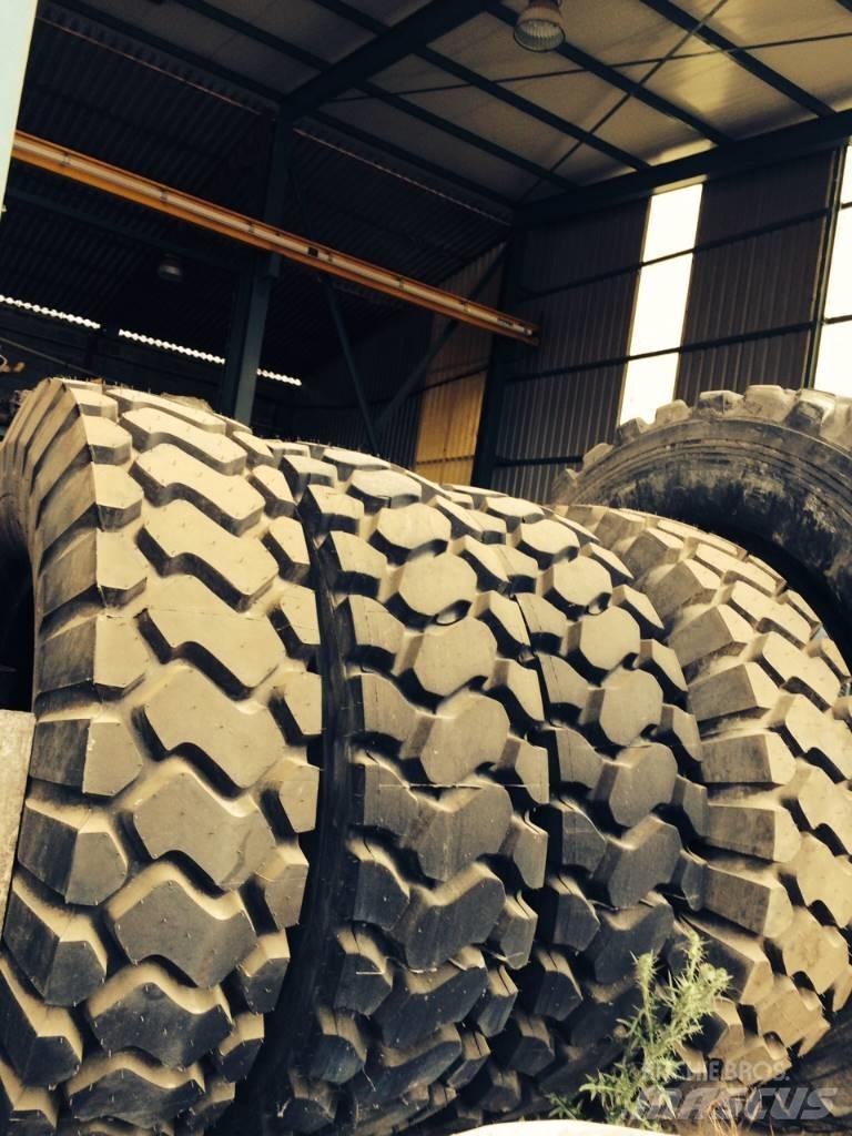 Goodyear 18R35 타이어, 휠 및 림