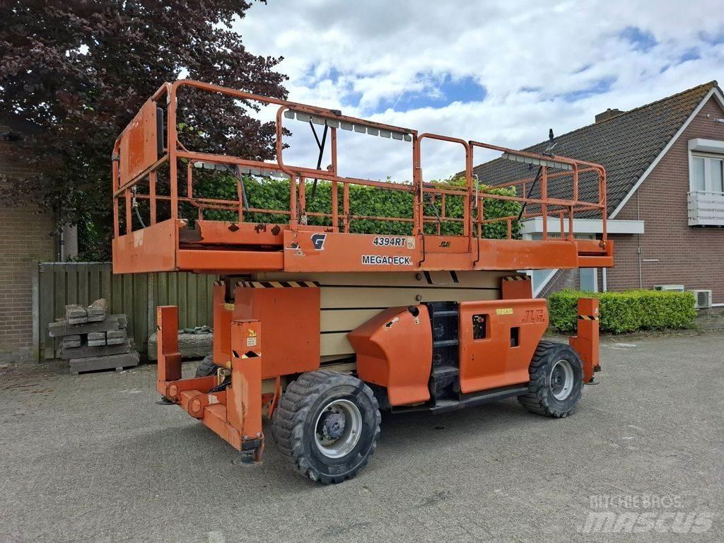 JLG 4394RT 가위형 리프트