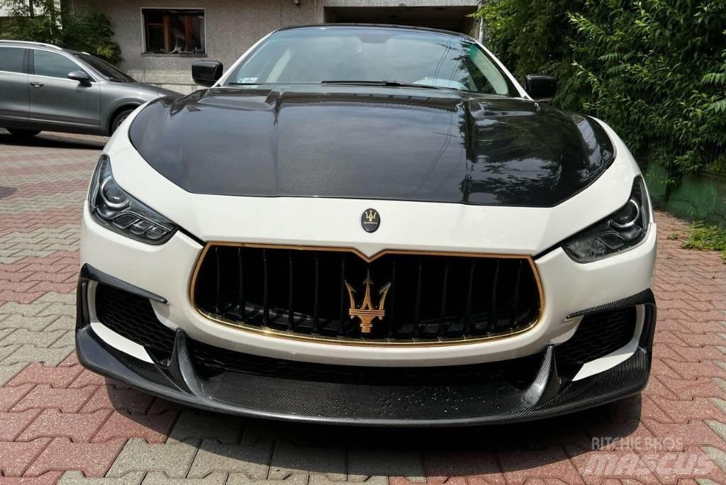 Maserati Ghilbi 자동차