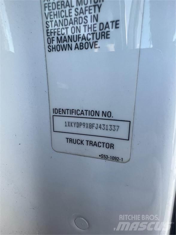 Kenworth T680 트랙터 유닛
