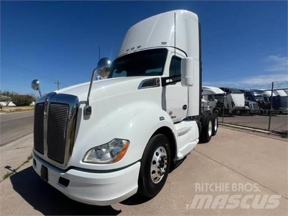 Kenworth T680 트랙터 유닛
