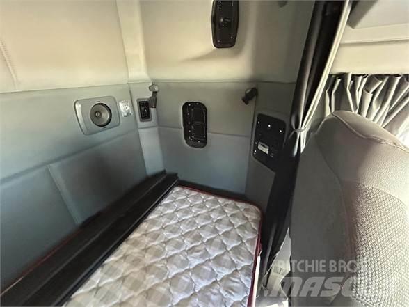 Kenworth T680 트랙터 유닛