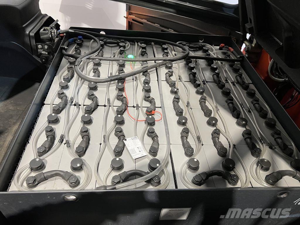 Linde E50HL-01 전동 지게차