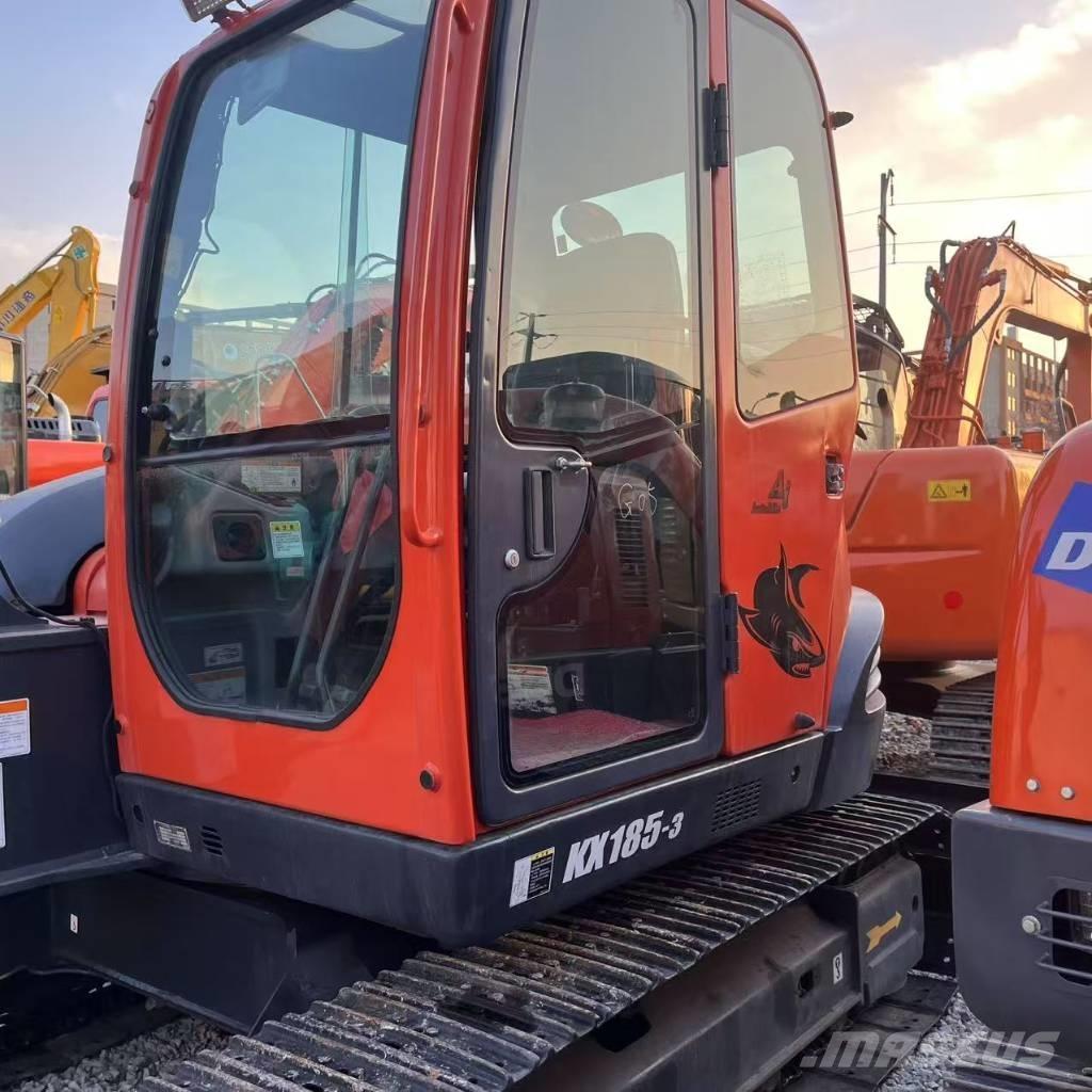 Kubota KX 185-3 중형굴삭기 7톤-28톤