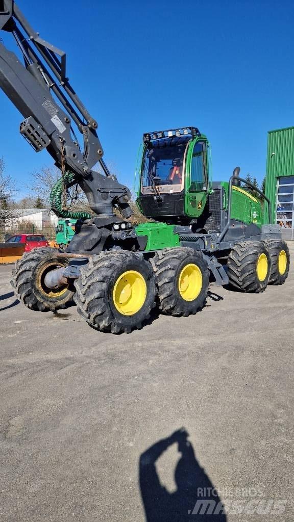 John Deere 1270 G 원목 하베스터