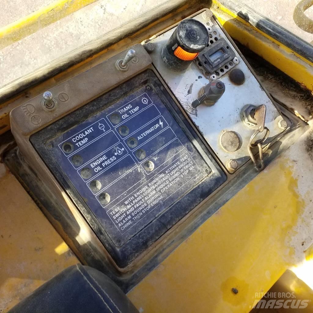 CAT 963 궤도식 로우더