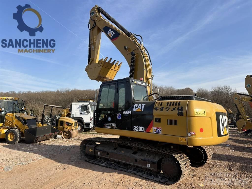 CAT 320 D L 대형 굴삭기 29톤 이상