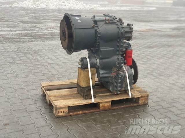 Hitachi ZF 4WG-210 트랜스미션