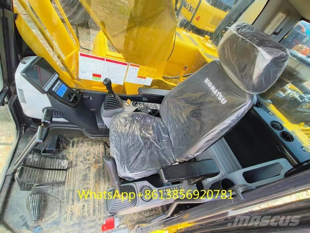Komatsu PC 220-8 대형 굴삭기 29톤 이상