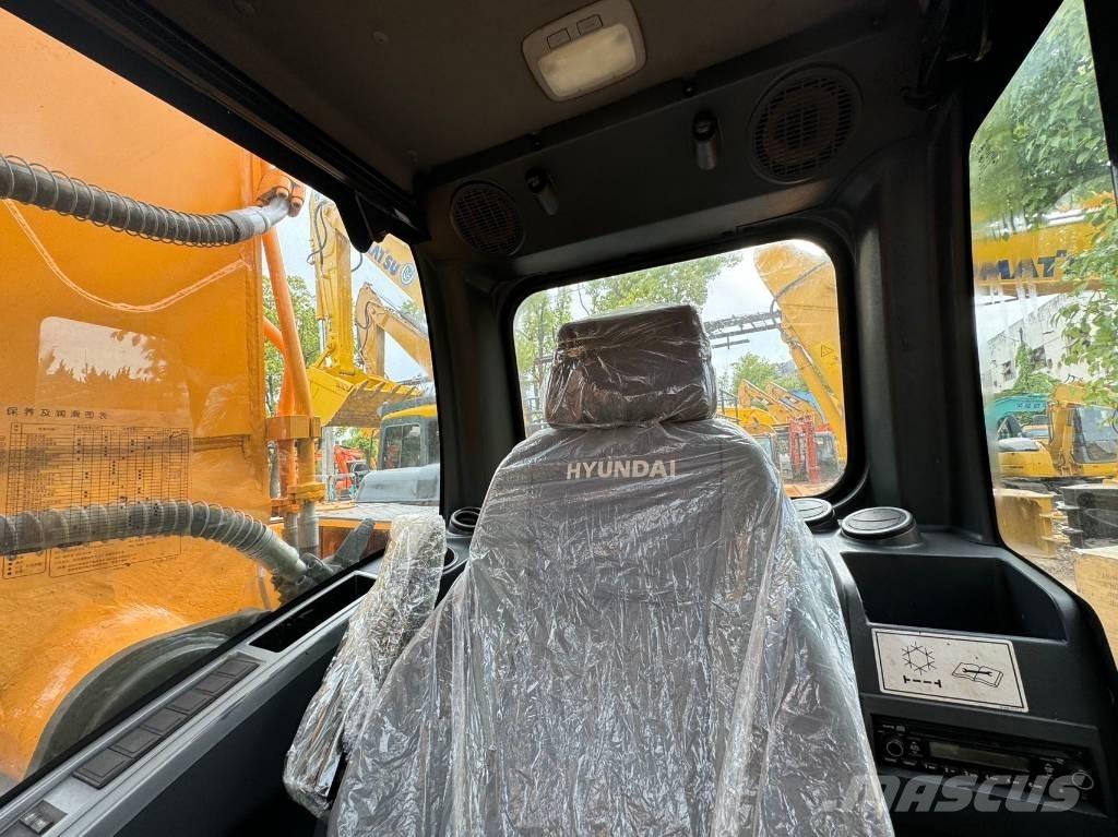 Hyundai 305LC-9T 대형 굴삭기 29톤 이상