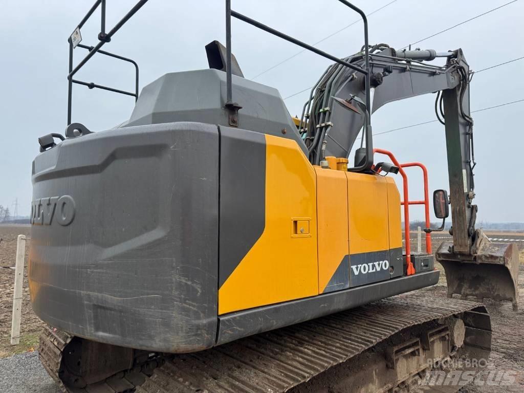 Volvo EC 140 EL 대형 굴삭기 29톤 이상