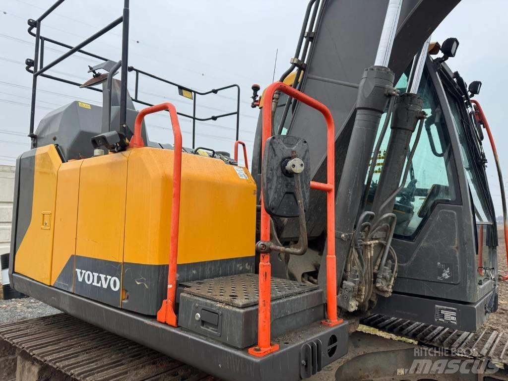 Volvo EC 140 EL 대형 굴삭기 29톤 이상