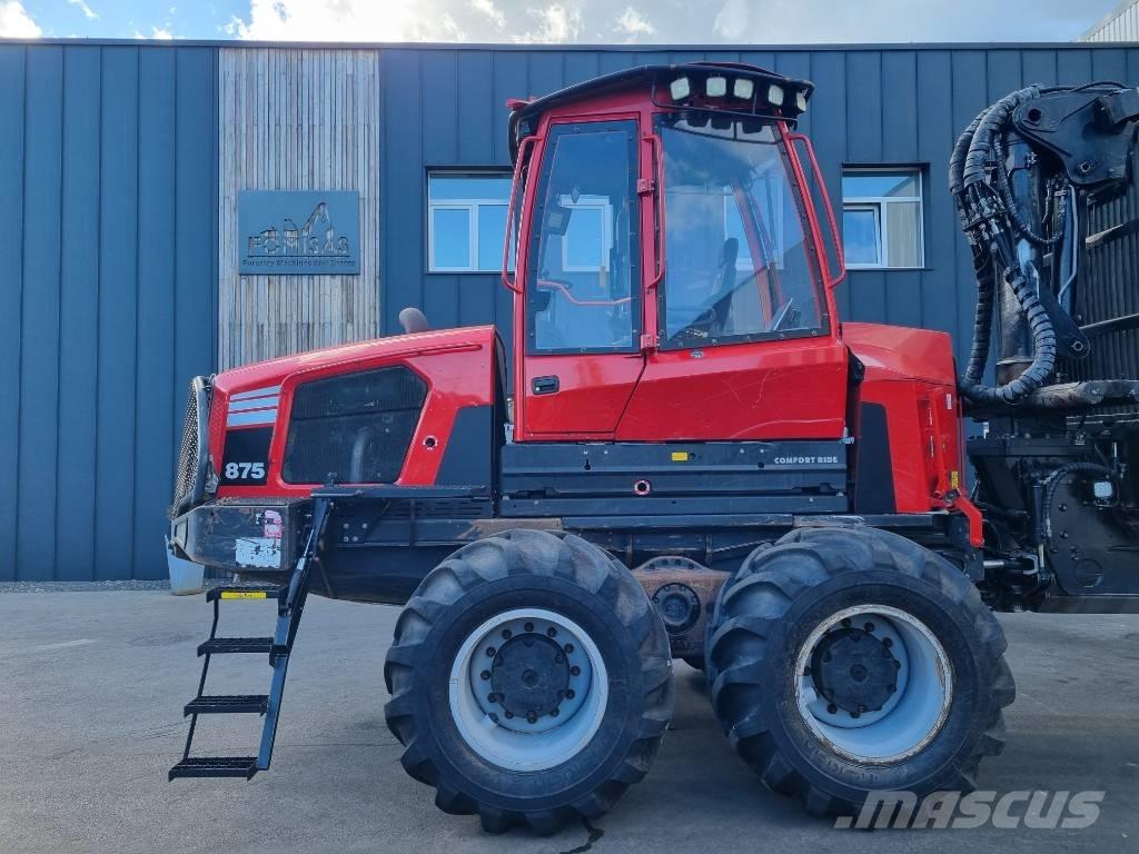 Komatsu 875 원목 포워더