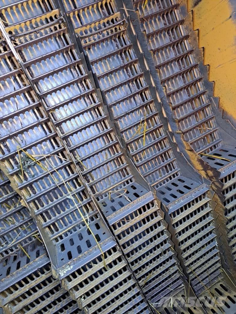 Sampo-Rosenlew 3065 콤바인 수확기