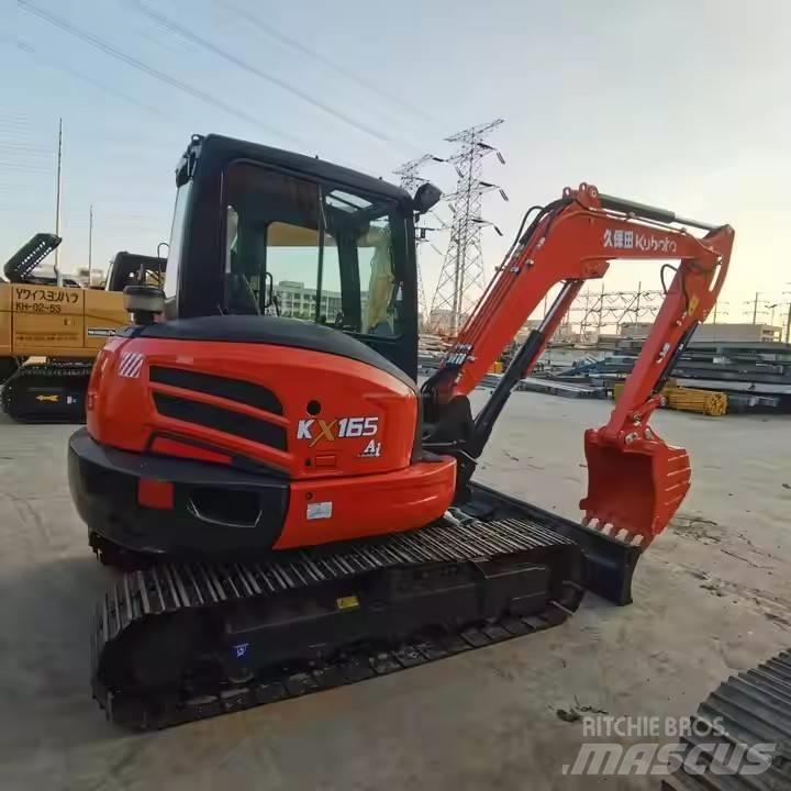 Kubota KX165 대형 굴삭기 29톤 이상