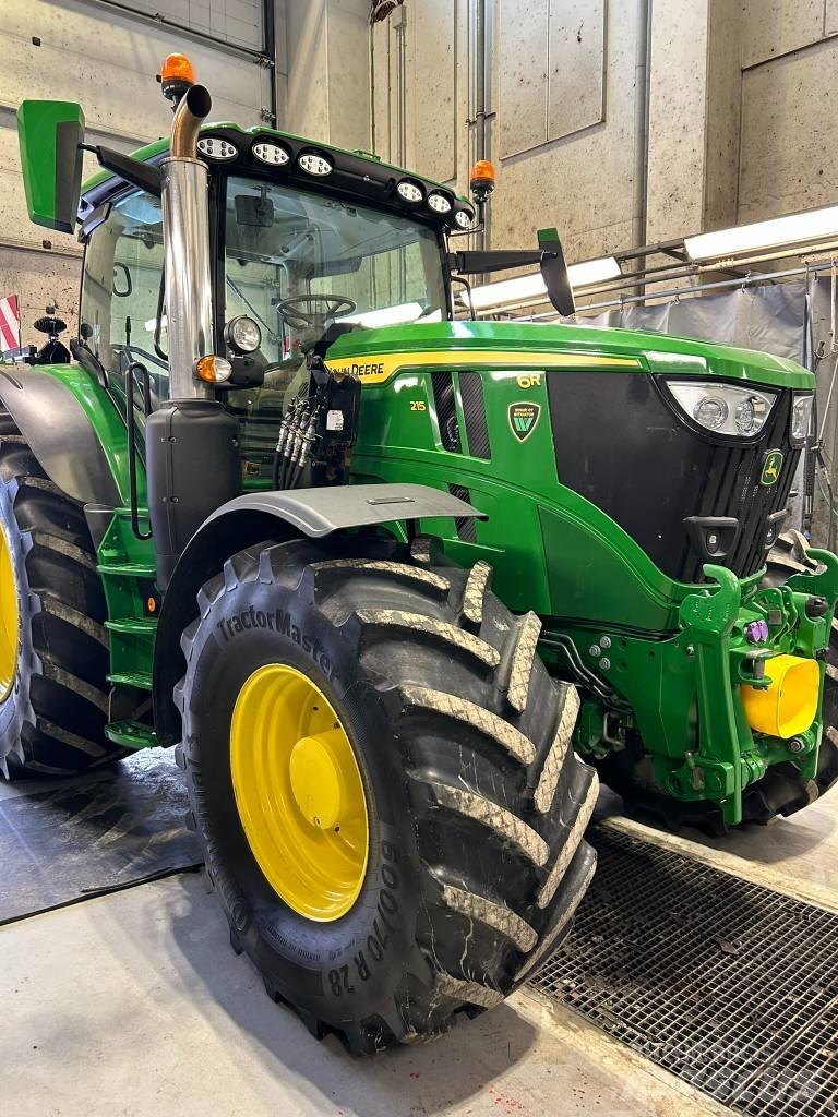 John Deere 6R 215 트랙터