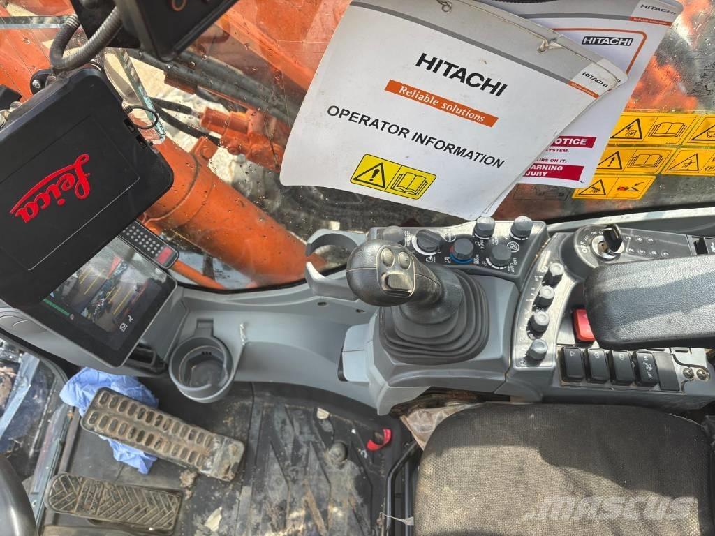 Hitachi ZX 155 W-7 중형굴삭기 7톤-28톤