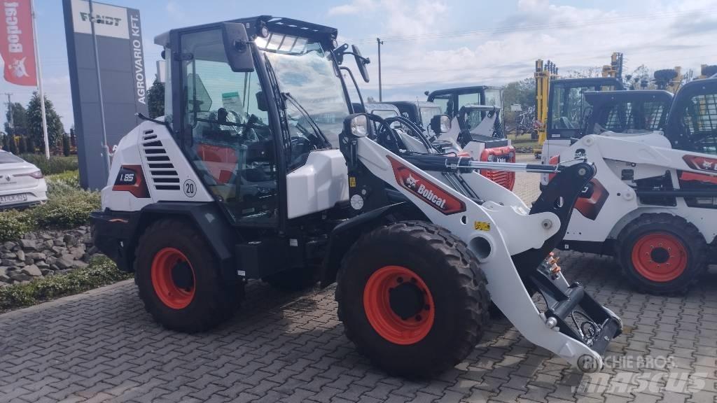Bobcat L 85  휠로우더