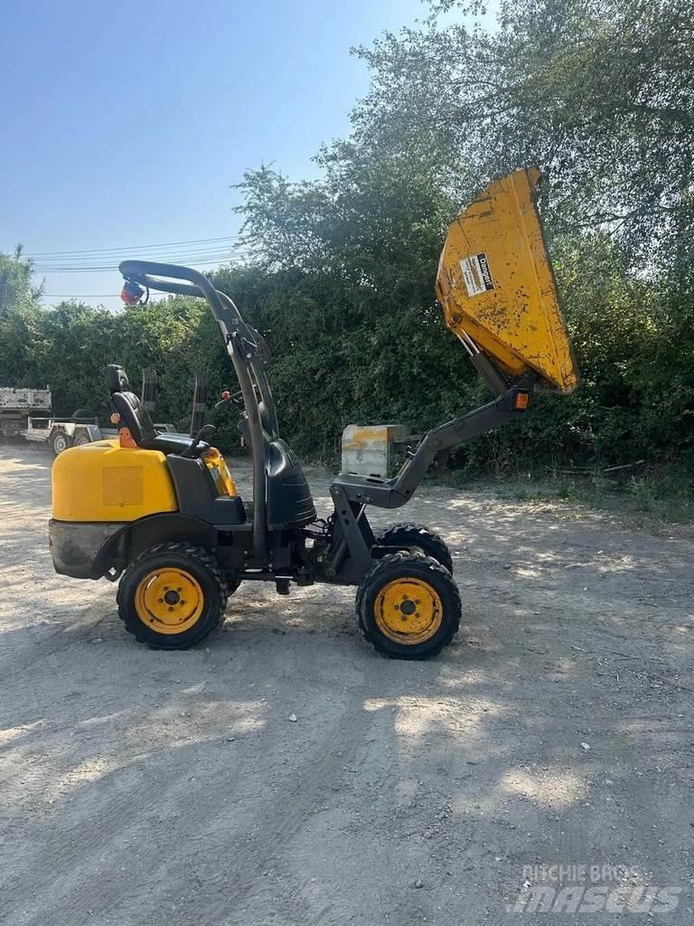 Ausa D100 건설현장 덤프트럭