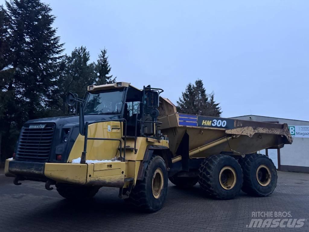Komatsu HM 300-3 연결식 홀러