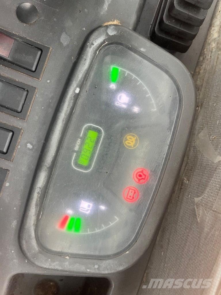 Hyundai R27Z-9 소형 굴삭기 7톤 미만