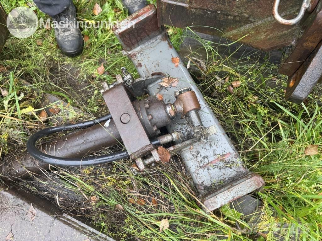 Holms KHT-320 쟁기