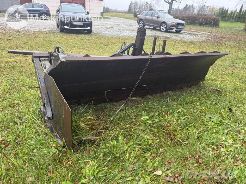 Holms KHT-320 쟁기