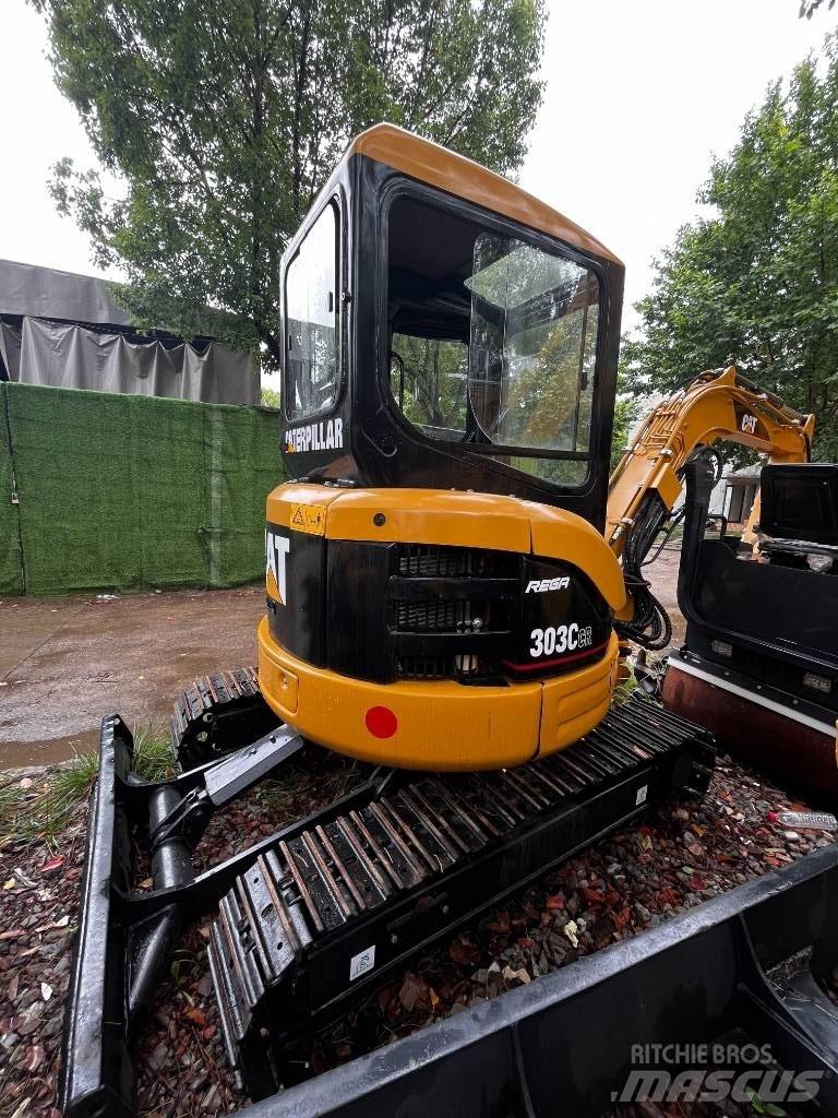 CAT 303 C CR 소형 굴삭기 7톤 미만